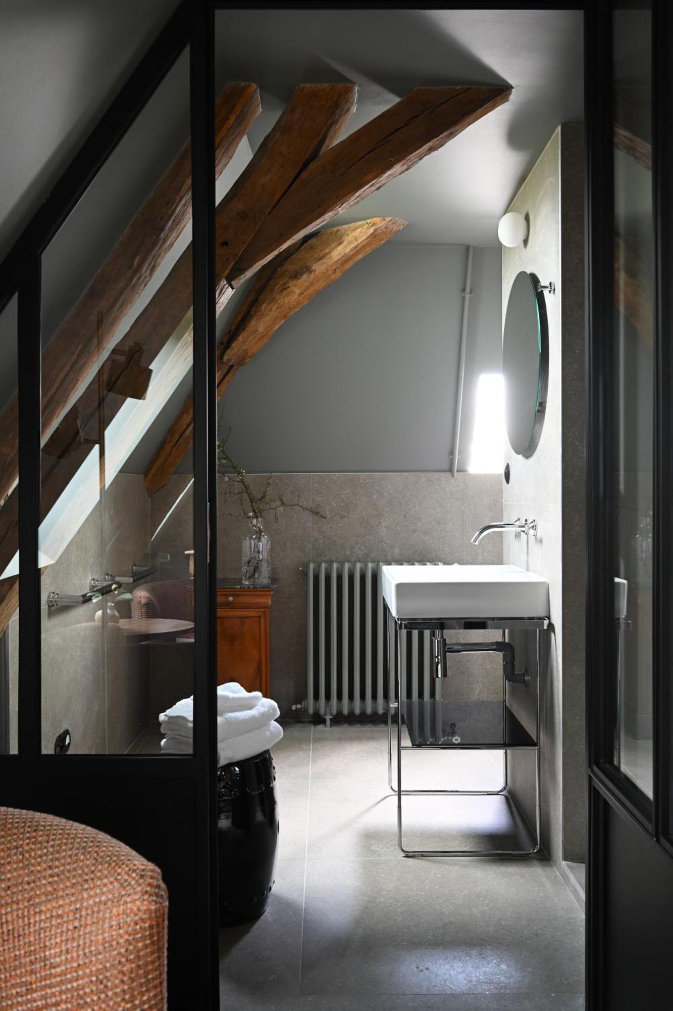Hotel Les Pres Saint-Hilaire-le-Chatel Exterior foto